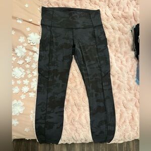 lululemon athletica Black Dark Gray Camo Leggings